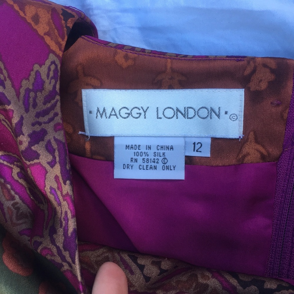 Silk Maggy London Dress - Picture 5 of 7